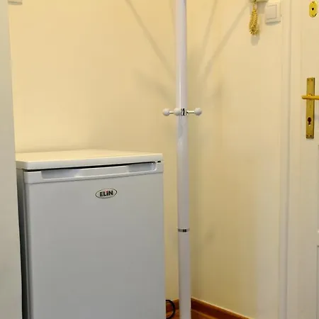 Apartment In The City Center Belgrad Exteriör bild