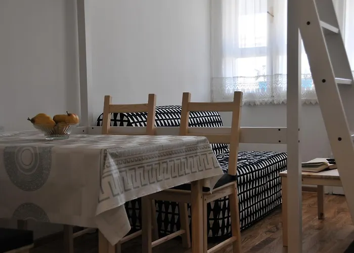 Apartment In The City Center