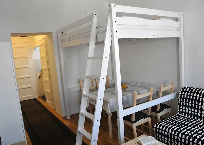 Apartment In The City Center